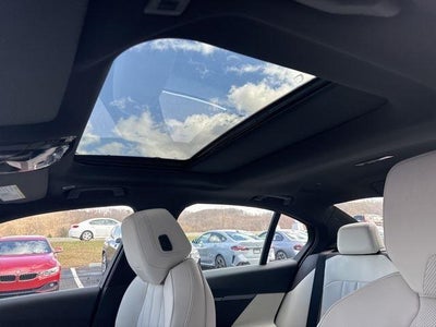 2025 BMW 5 Series 530i xDrive