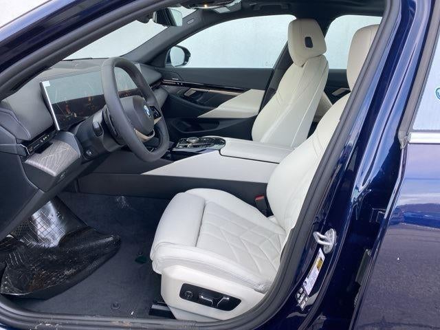 2026 BMW 5 Series 530i xDrive