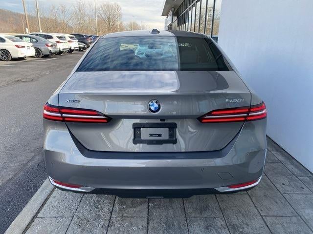 2026 BMW 5 Series 530i xDrive