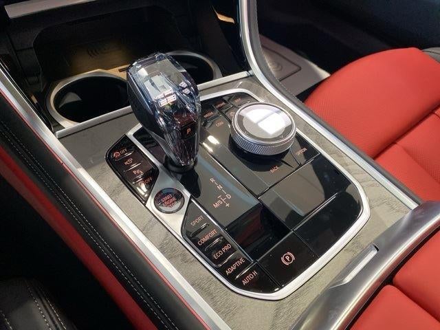 2026 BMW 8 Series 840i