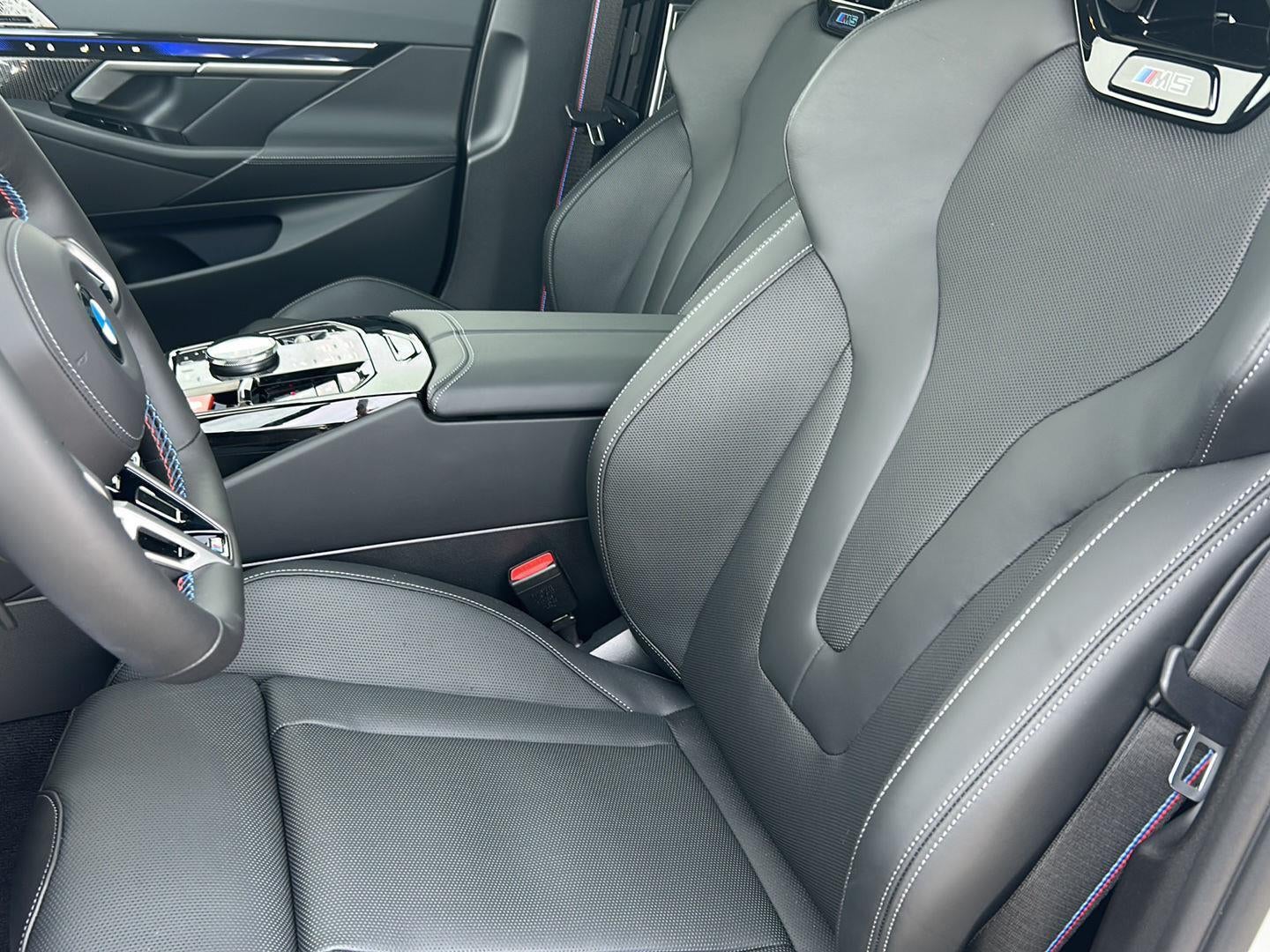 2026 BMW M5 SEDAN