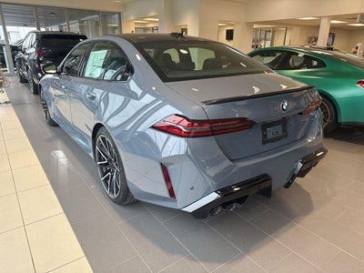 2025 BMW M5 SEDAN