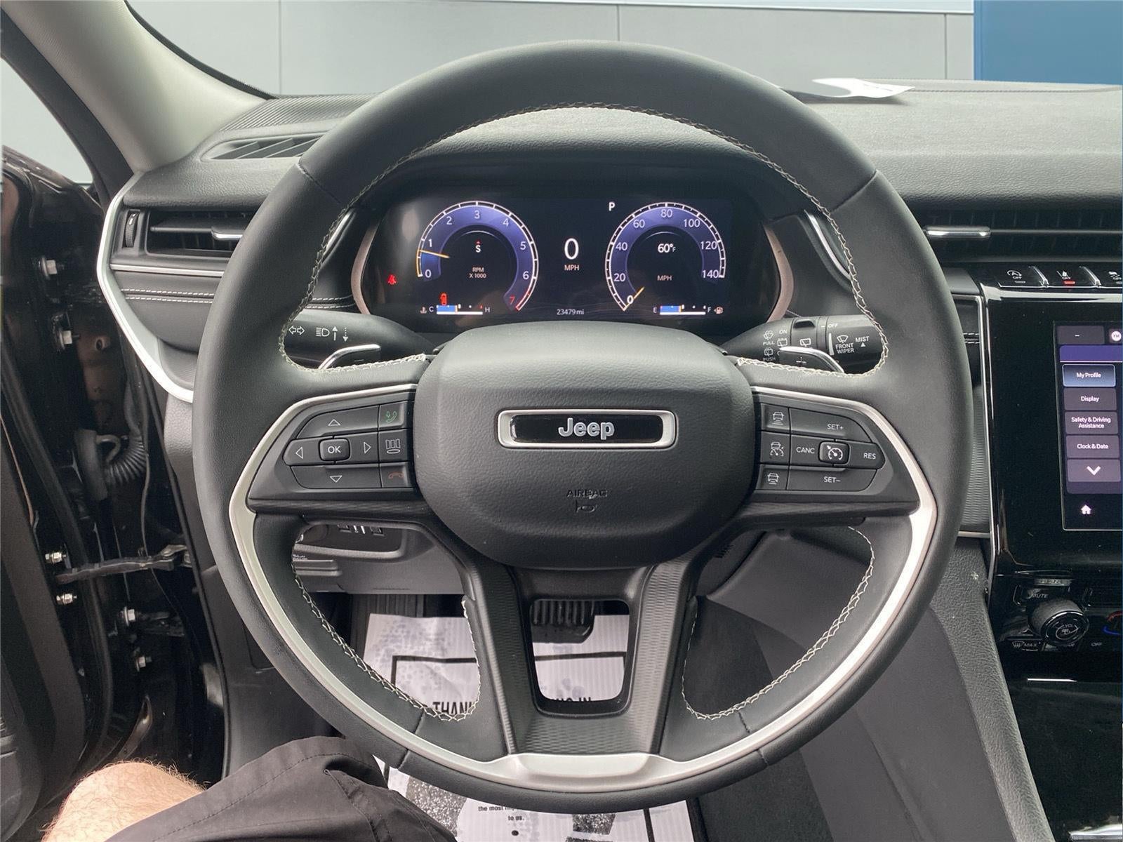 2023 Jeep Grand Cherokee Laredo