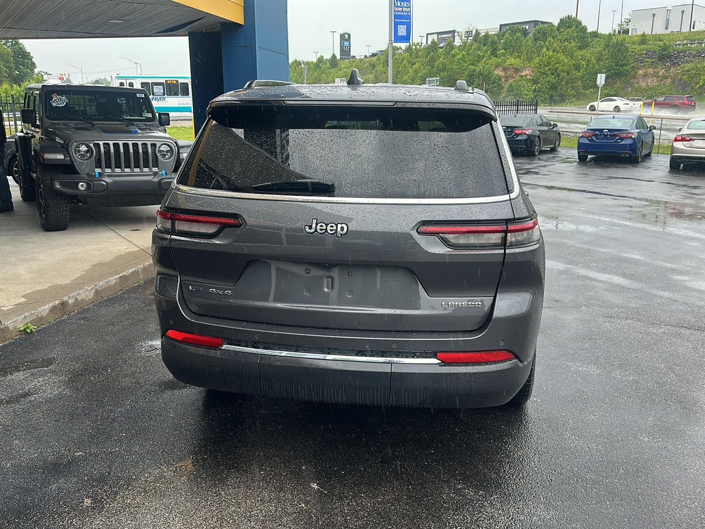2022 Jeep Grand Cherokee L Laredo