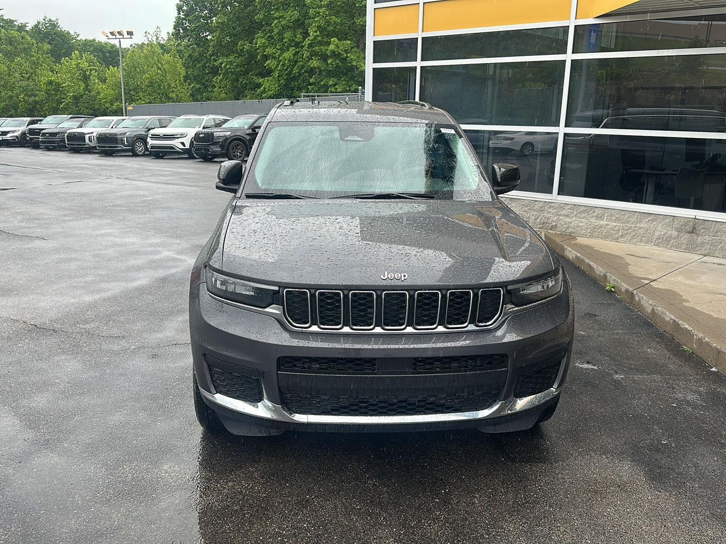 2022 Jeep Grand Cherokee L Laredo