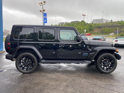 2025 Jeep Wrangler 4xe Sahara
