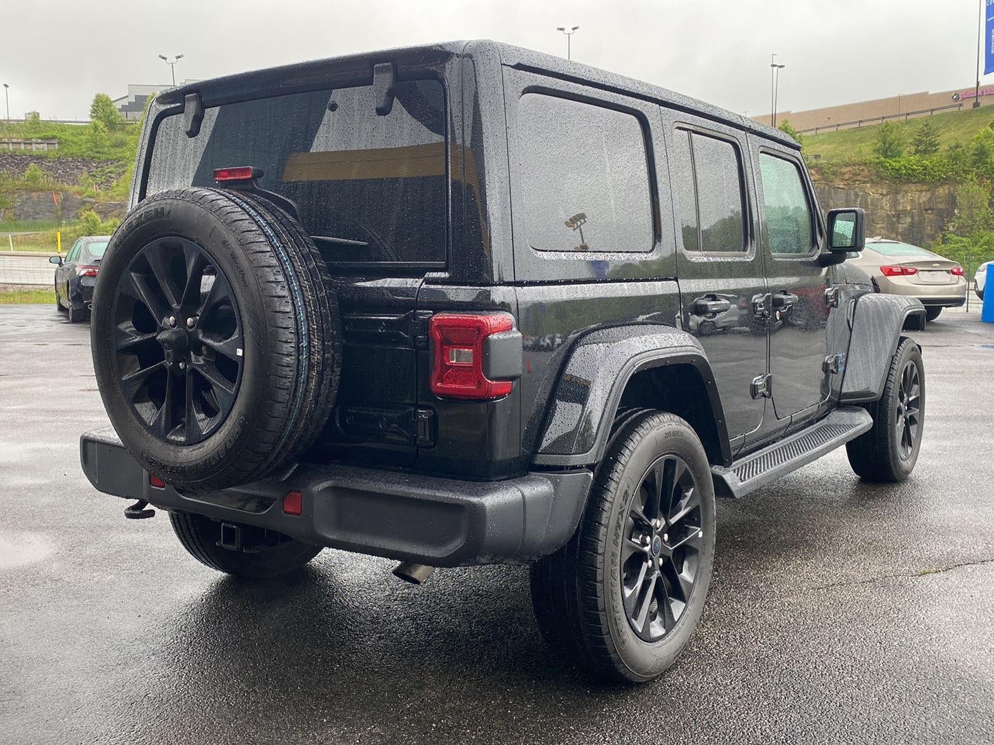 2025 Jeep Wrangler 4xe Sahara