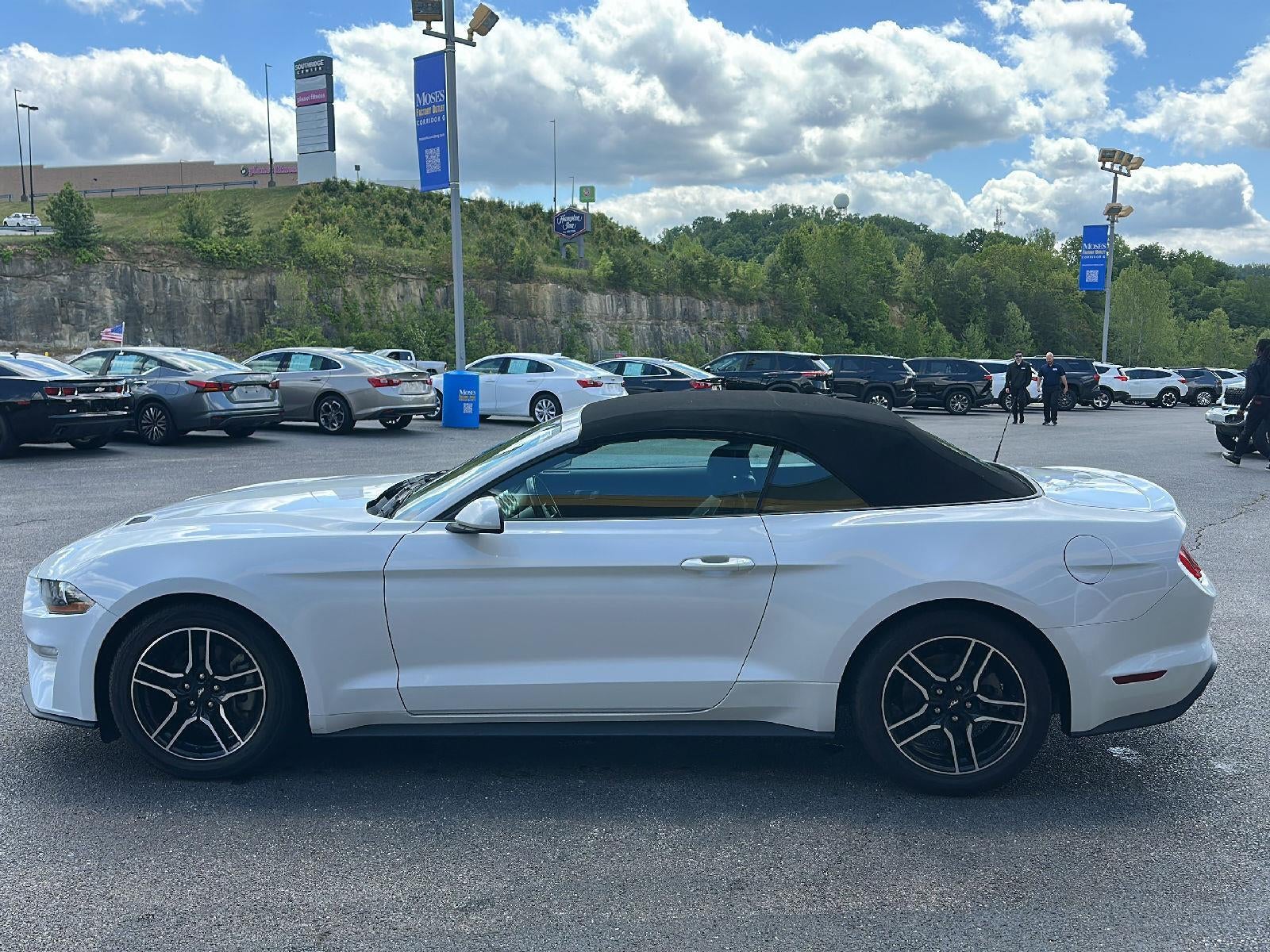 2022 Ford Mustang EcoBoost Premium