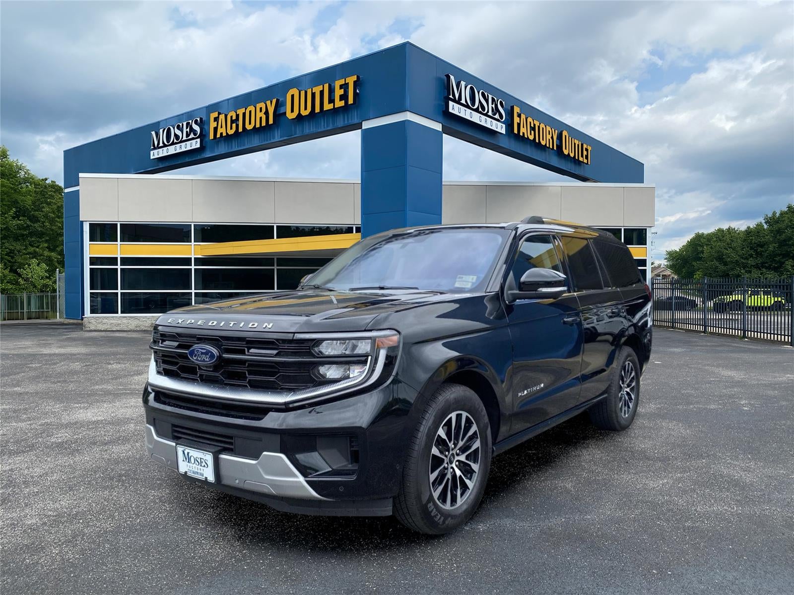 2025 Ford Expedition Platinum