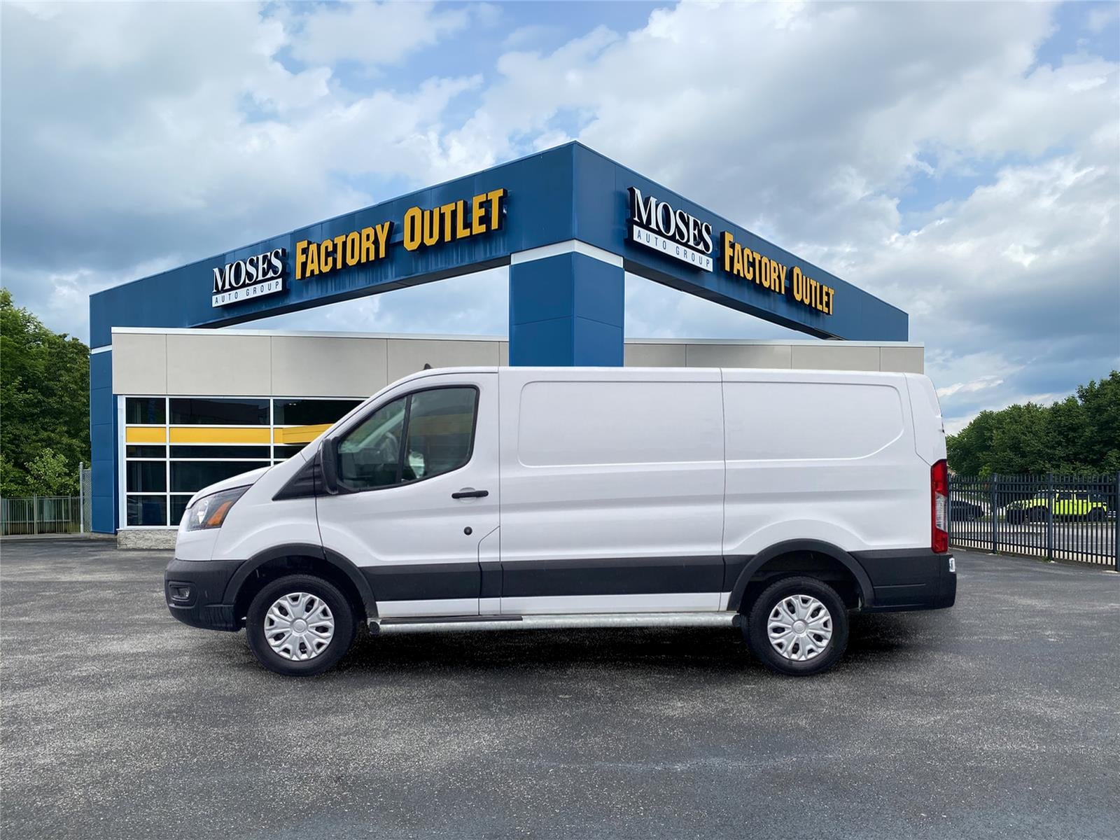 2025 Ford Transit 250