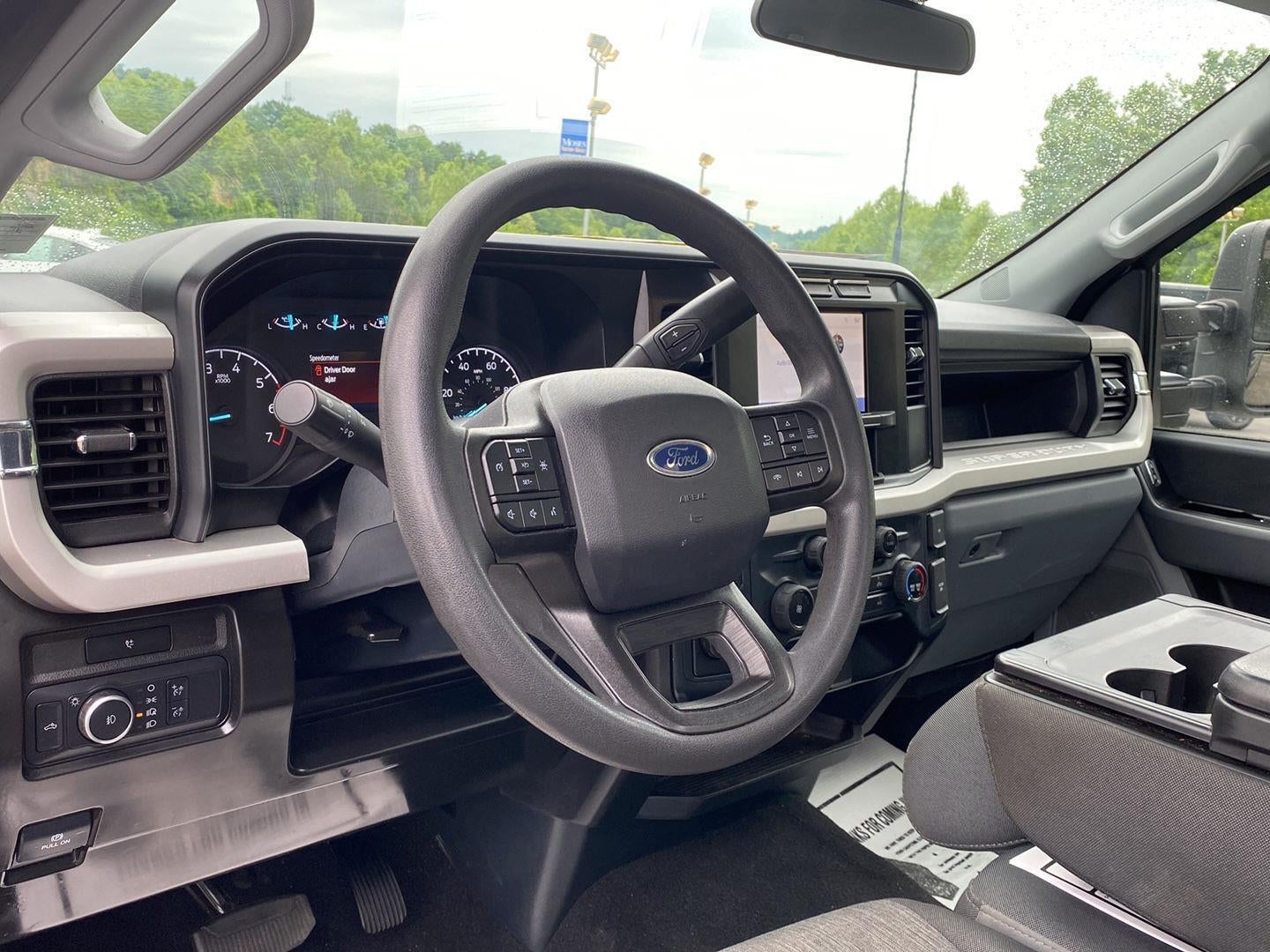 2023 Ford Super Duty F-350 SRW XL