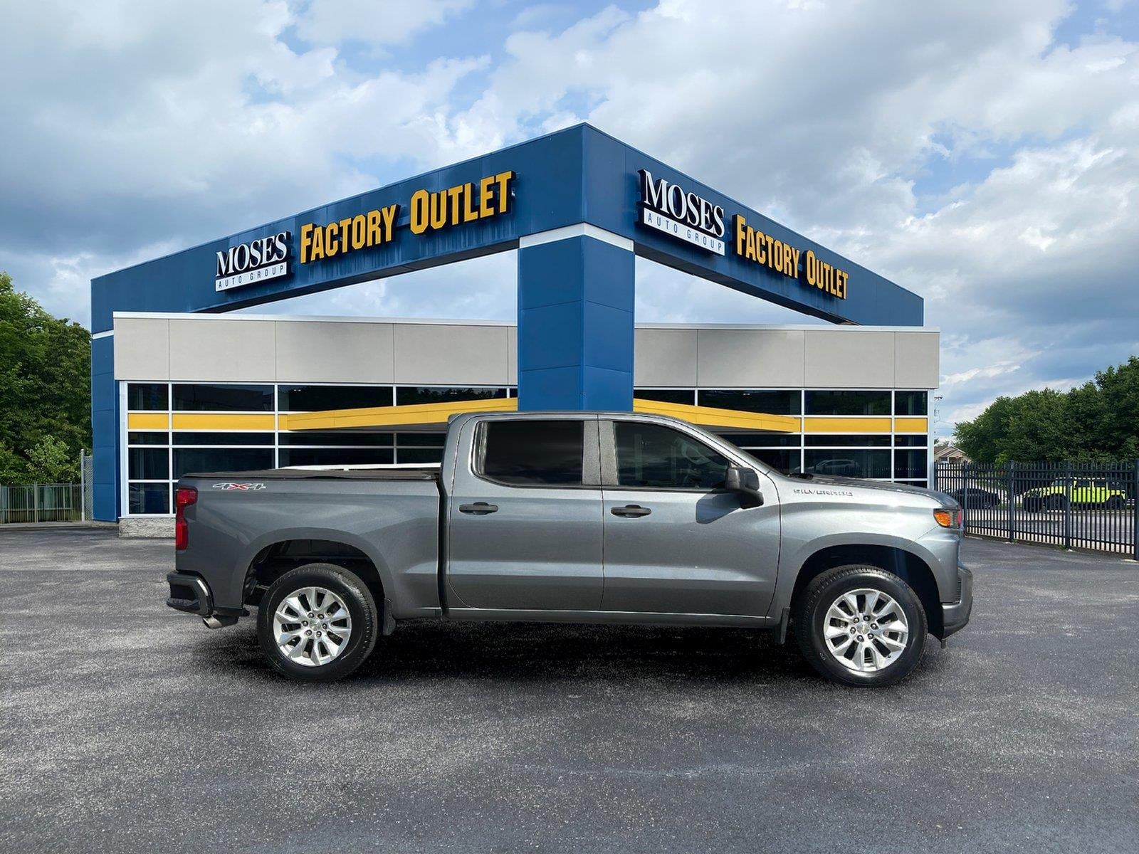 2020 Chevrolet Silverado 1500 Custom