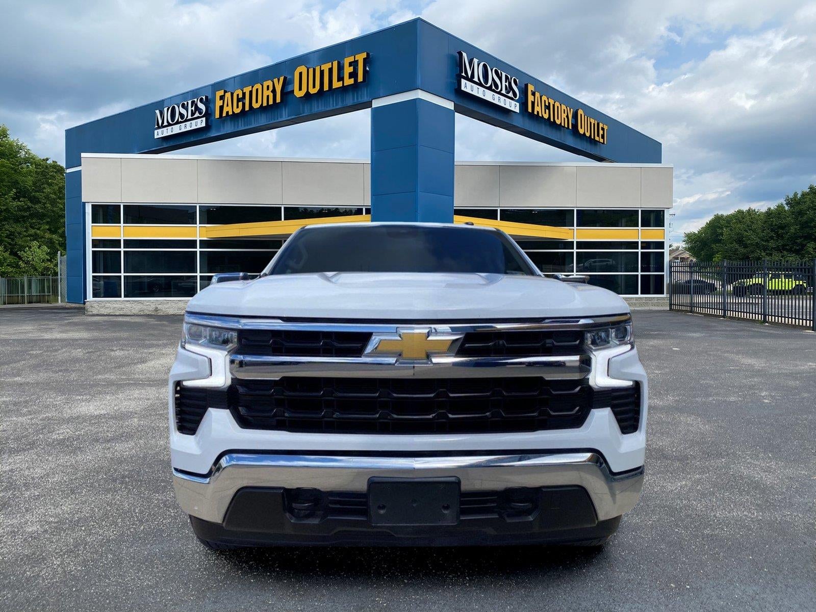 2025 Chevrolet Silverado 1500 LT