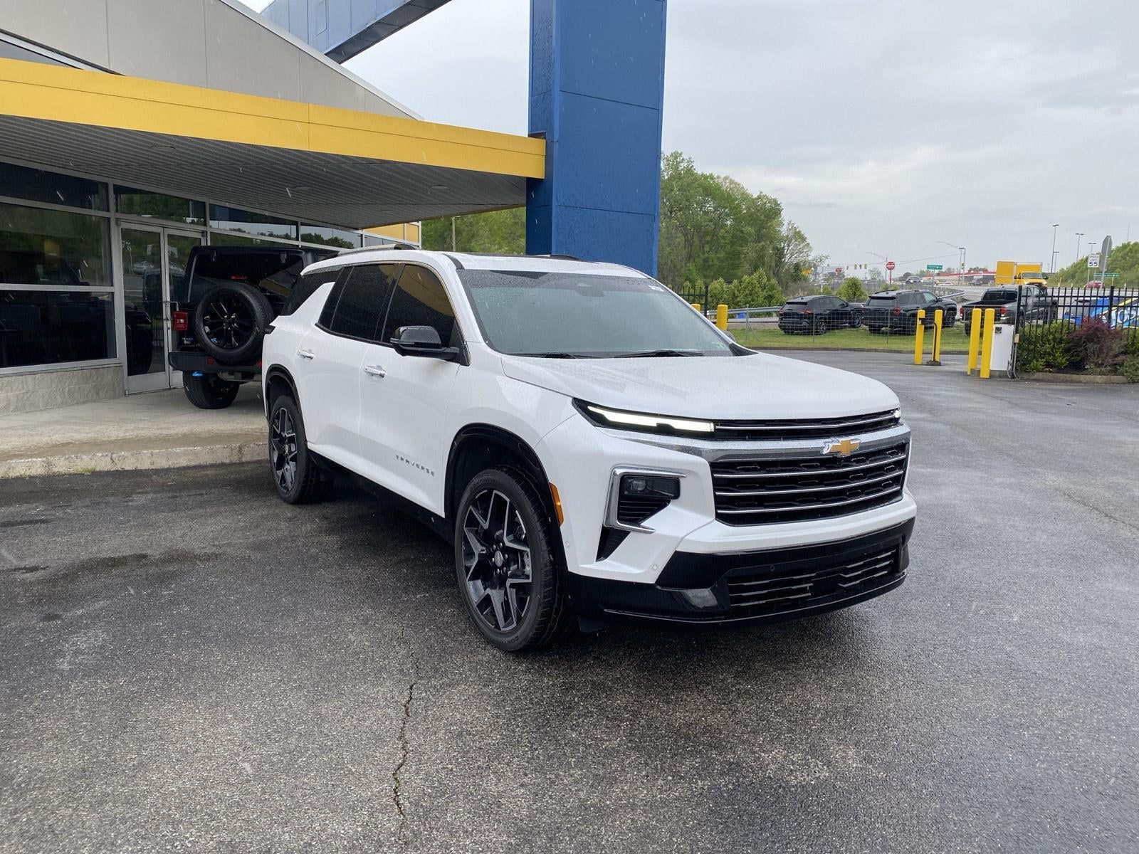 2025 Chevrolet Traverse AWD High Country