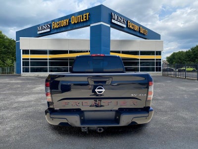 2023 Nissan Frontier SV