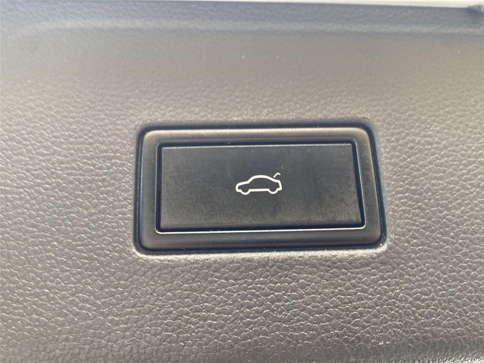 2021 Volkswagen Atlas 3.6L V6 SEL Premium
