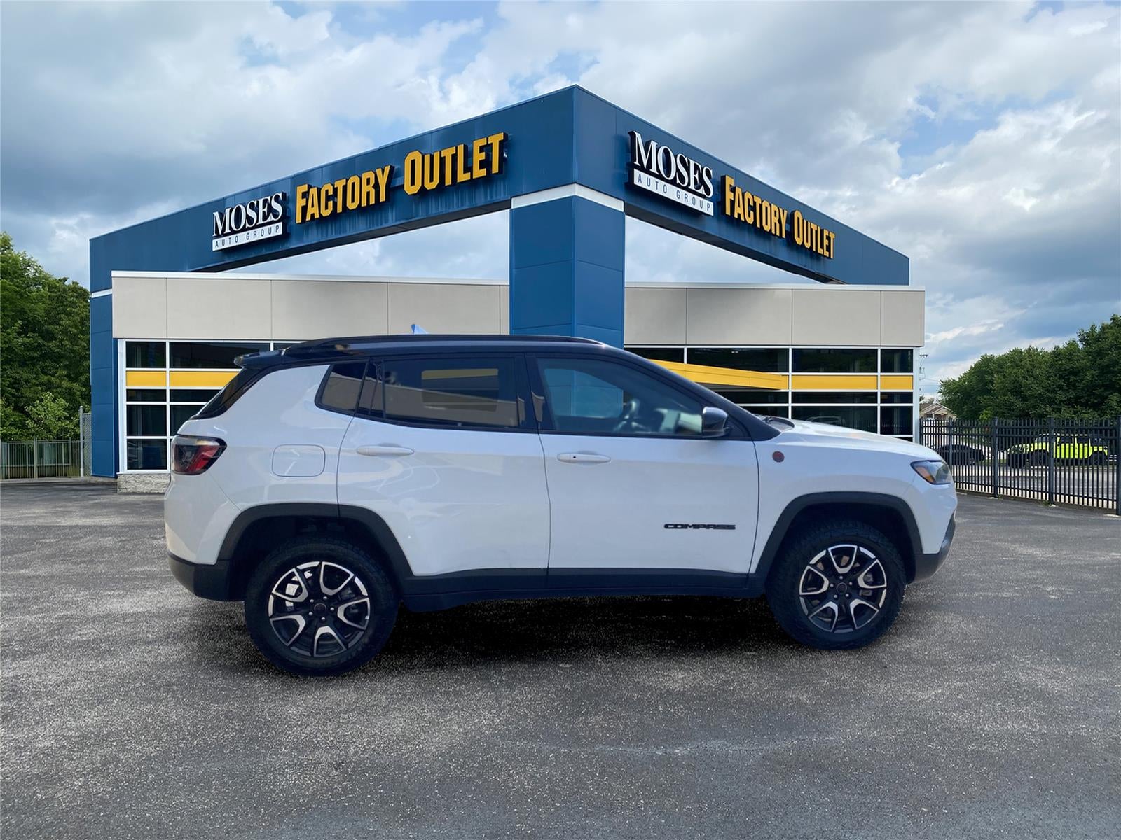 2025 Jeep Compass Trailhawk