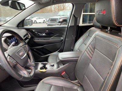 2023 GMC Terrain AT4