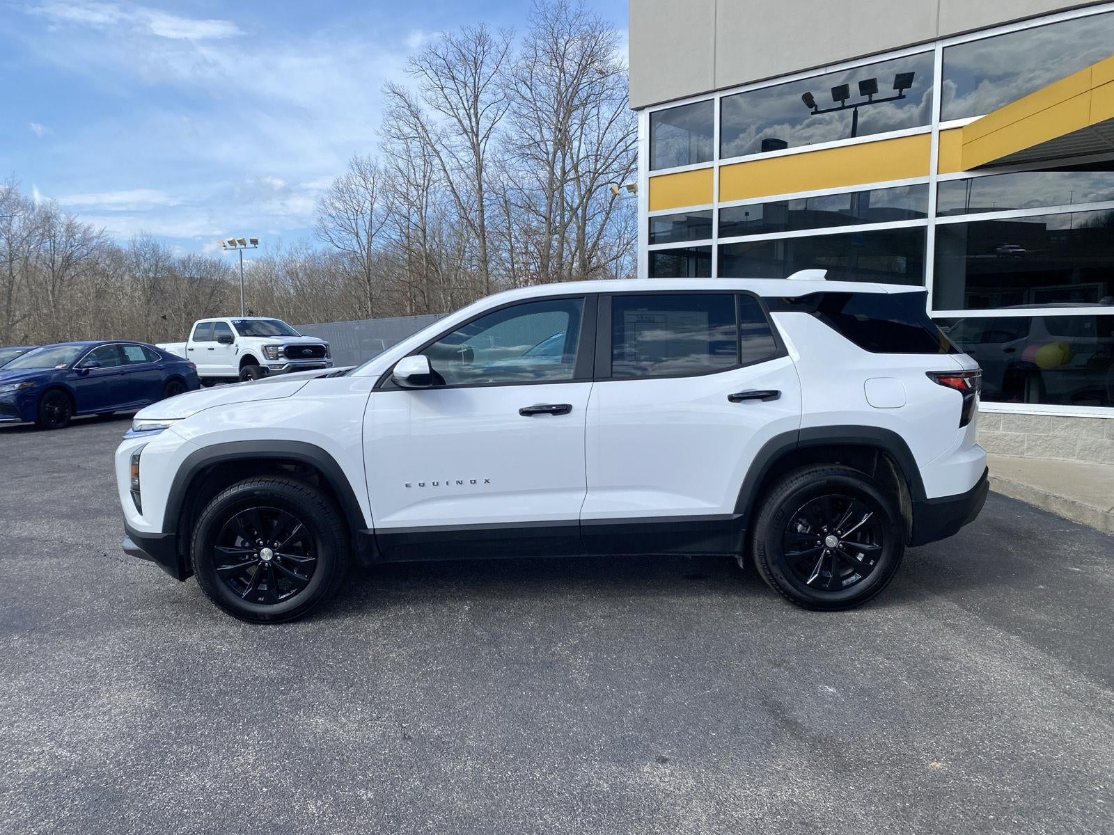 2025 Chevrolet Equinox AWD LT