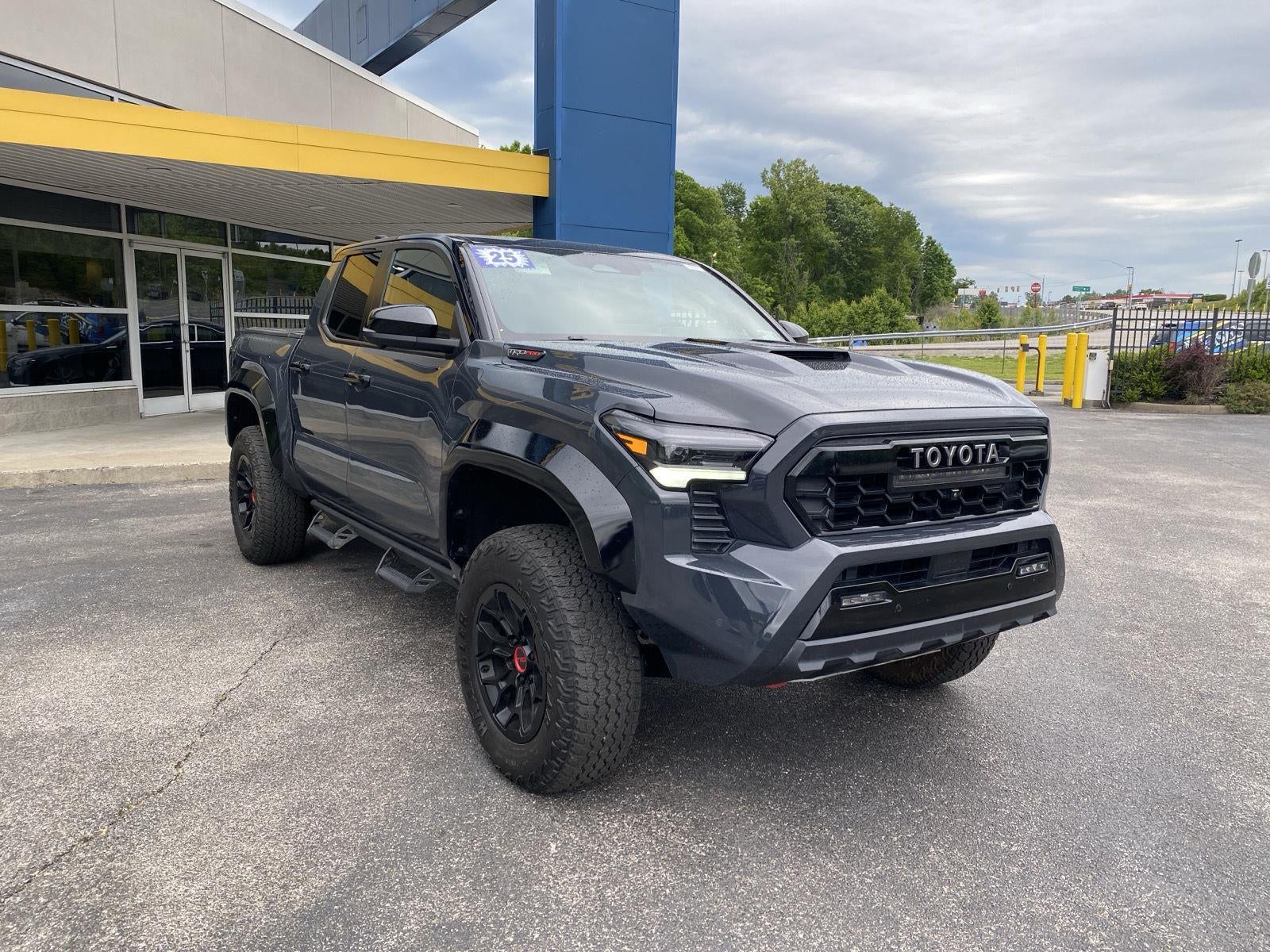 2025 Toyota Tacoma TRD Pro HV
