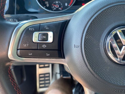 2019 Volkswagen Golf GTI SE