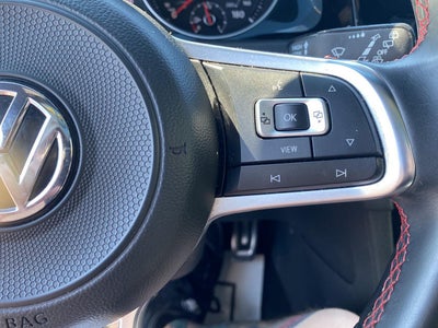 2019 Volkswagen Golf GTI SE