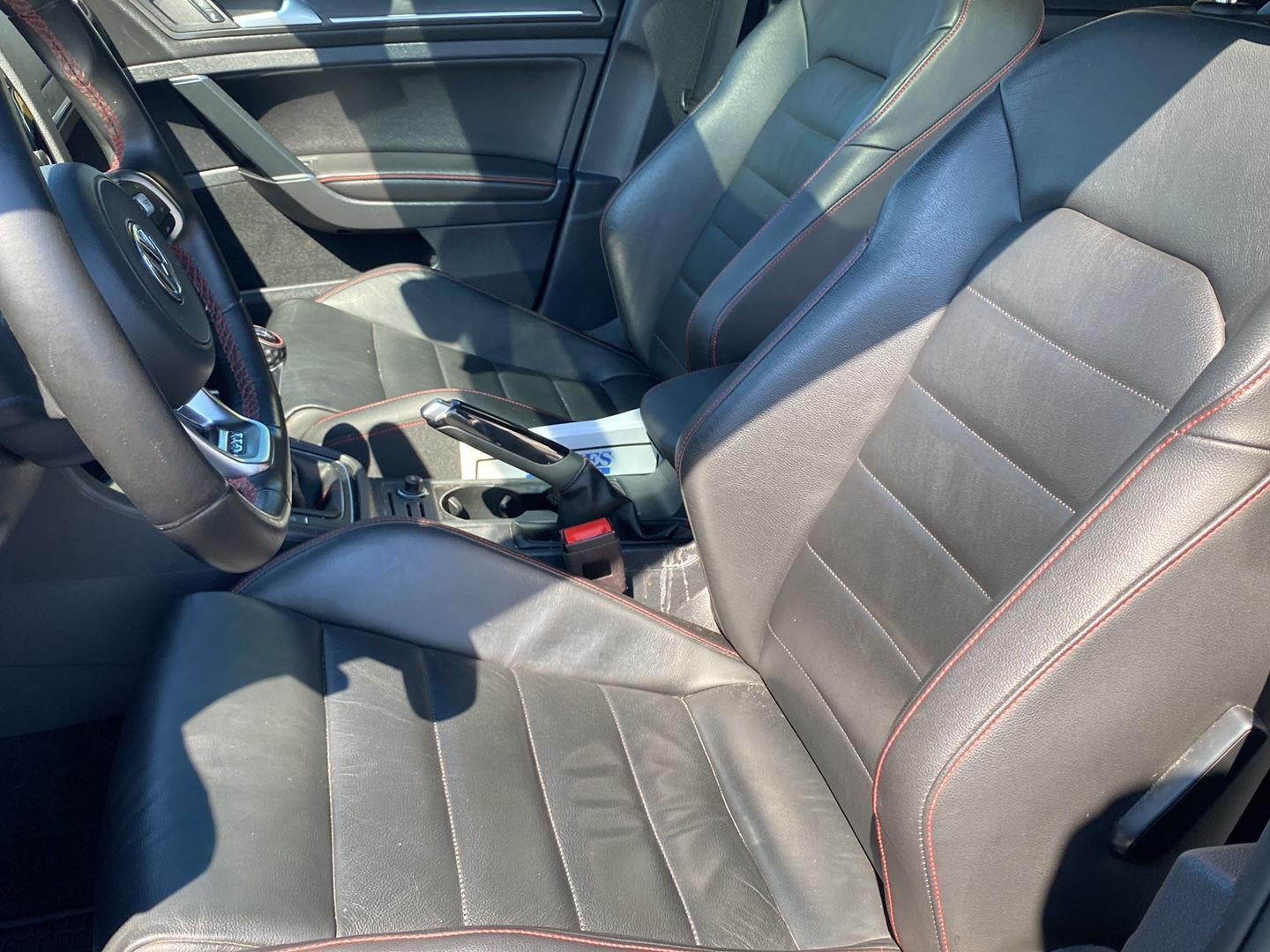 2019 Volkswagen Golf GTI SE