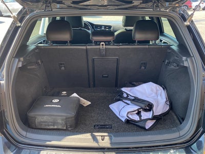 2019 Volkswagen Golf GTI SE