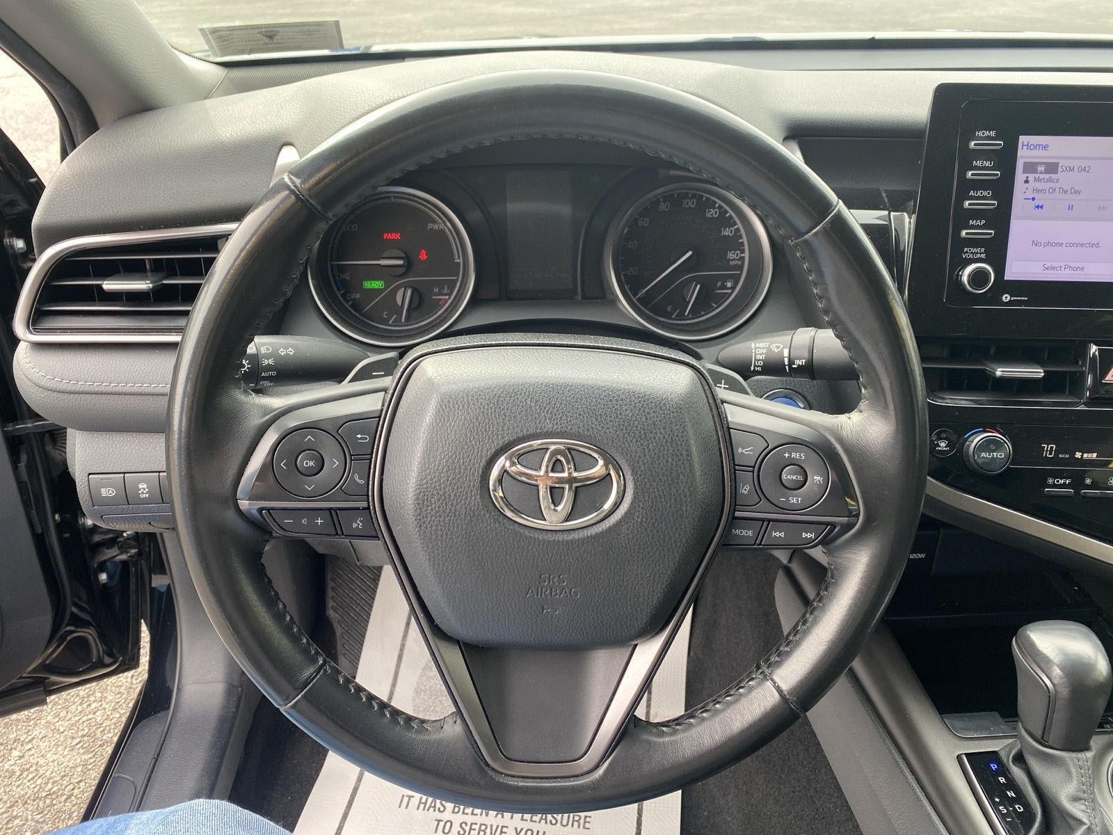 2023 Toyota Camry Hybrid SE
