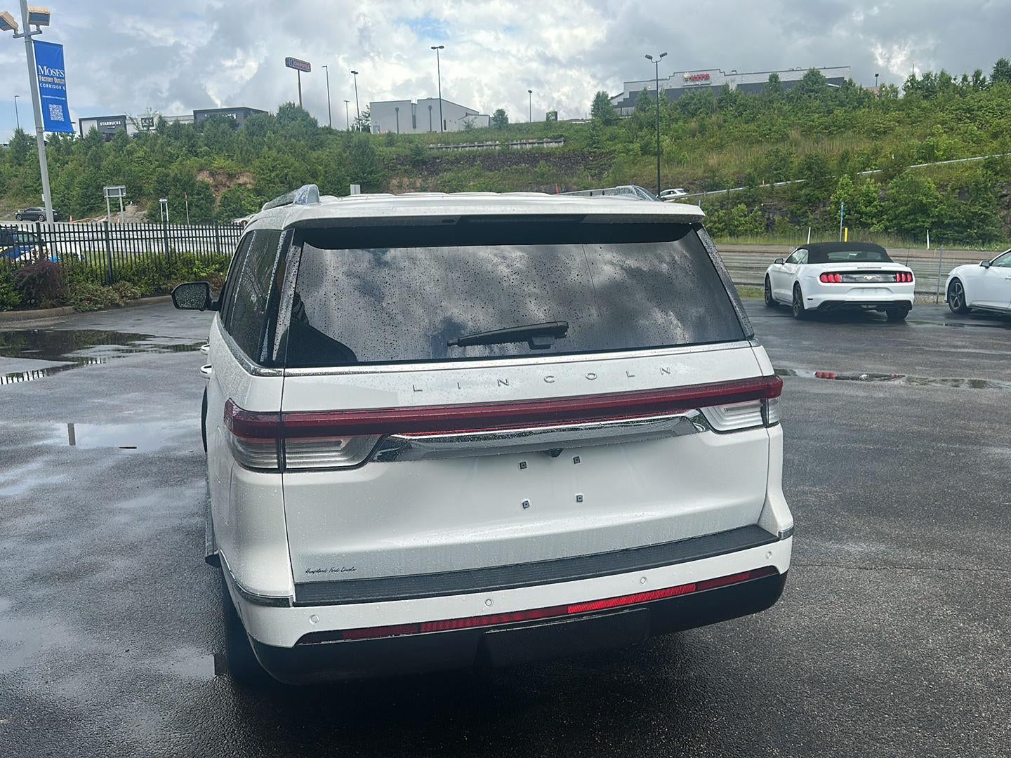 2023 Lincoln Navigator L Reserve