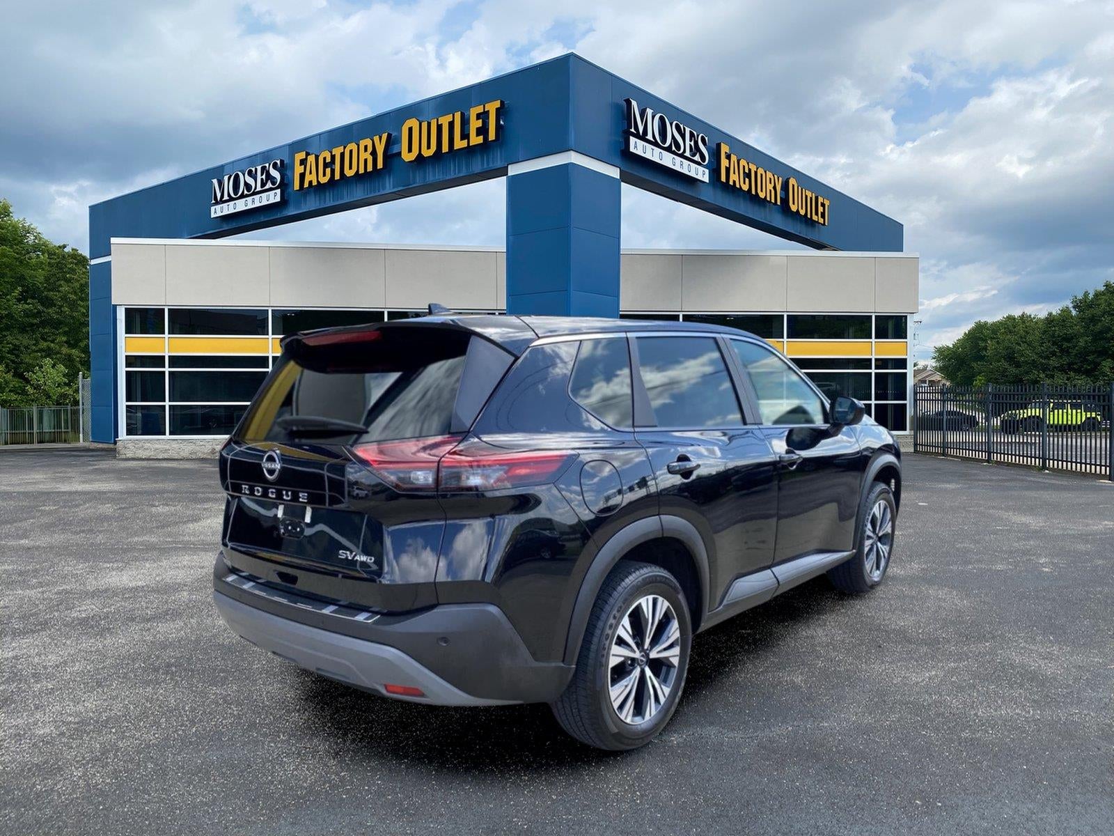 2023 Nissan Rogue SV