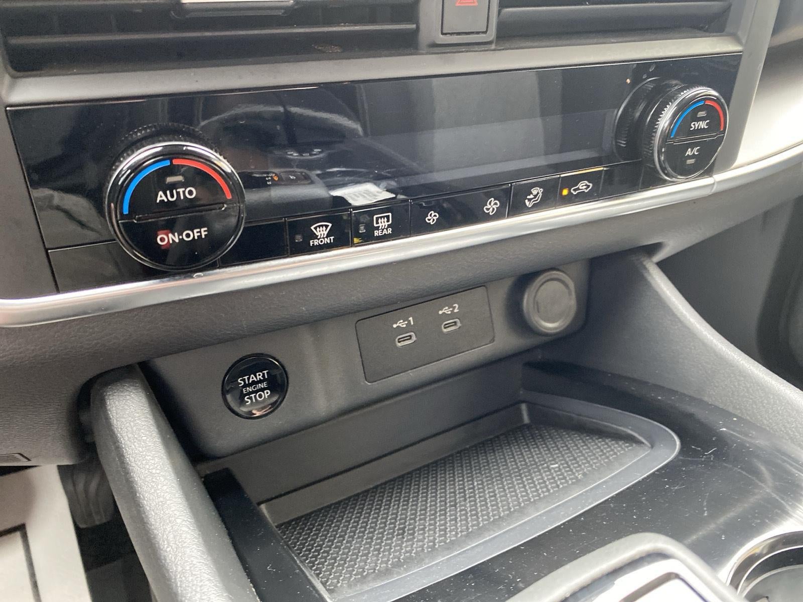 2024 Nissan Rogue SV