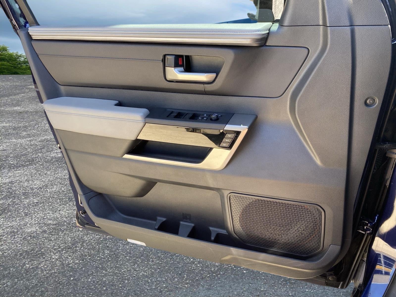2025 Toyota Tundra Limited HV