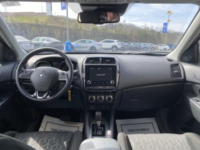 2025 Mitsubishi Outlander Sport LE