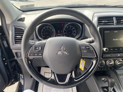 2025 Mitsubishi Outlander Sport LE