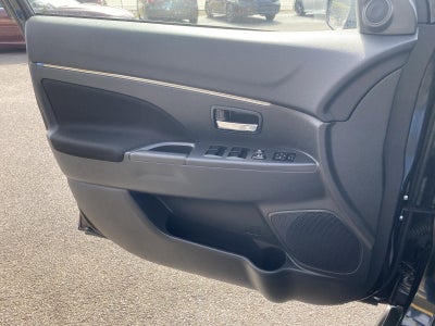 2025 Mitsubishi Outlander Sport LE