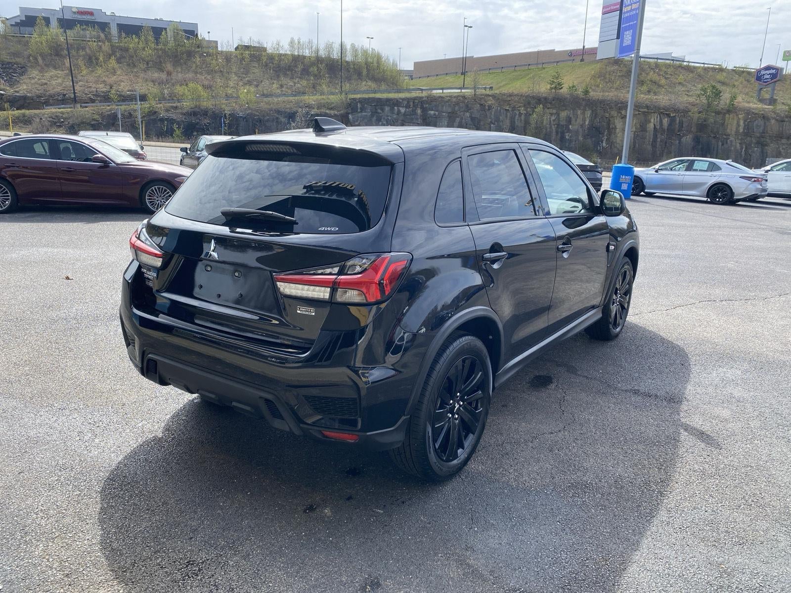 2025 Mitsubishi Outlander Sport LE
