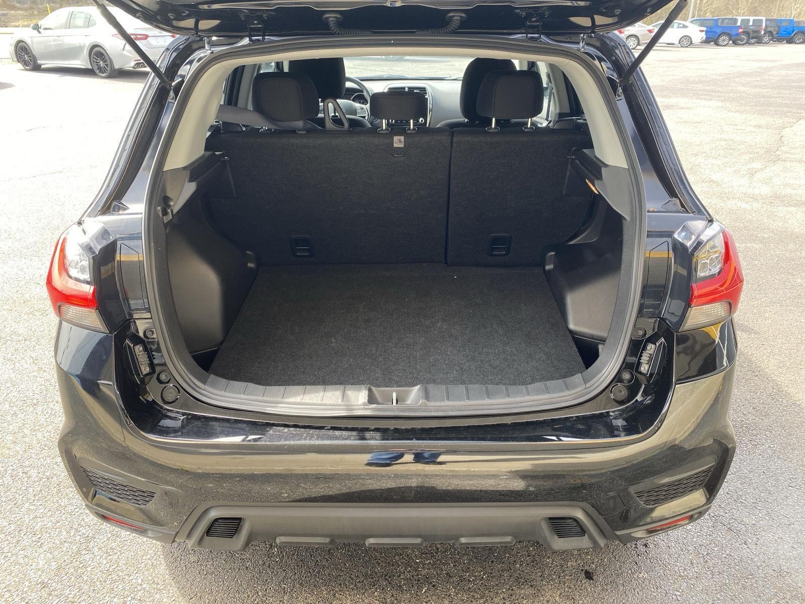 2025 Mitsubishi Outlander Sport LE