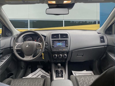 2025 Mitsubishi Outlander Sport ES