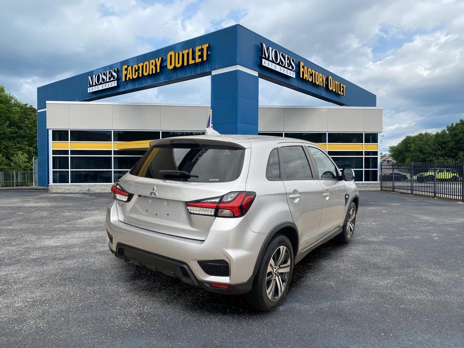 2025 Mitsubishi Outlander Sport ES