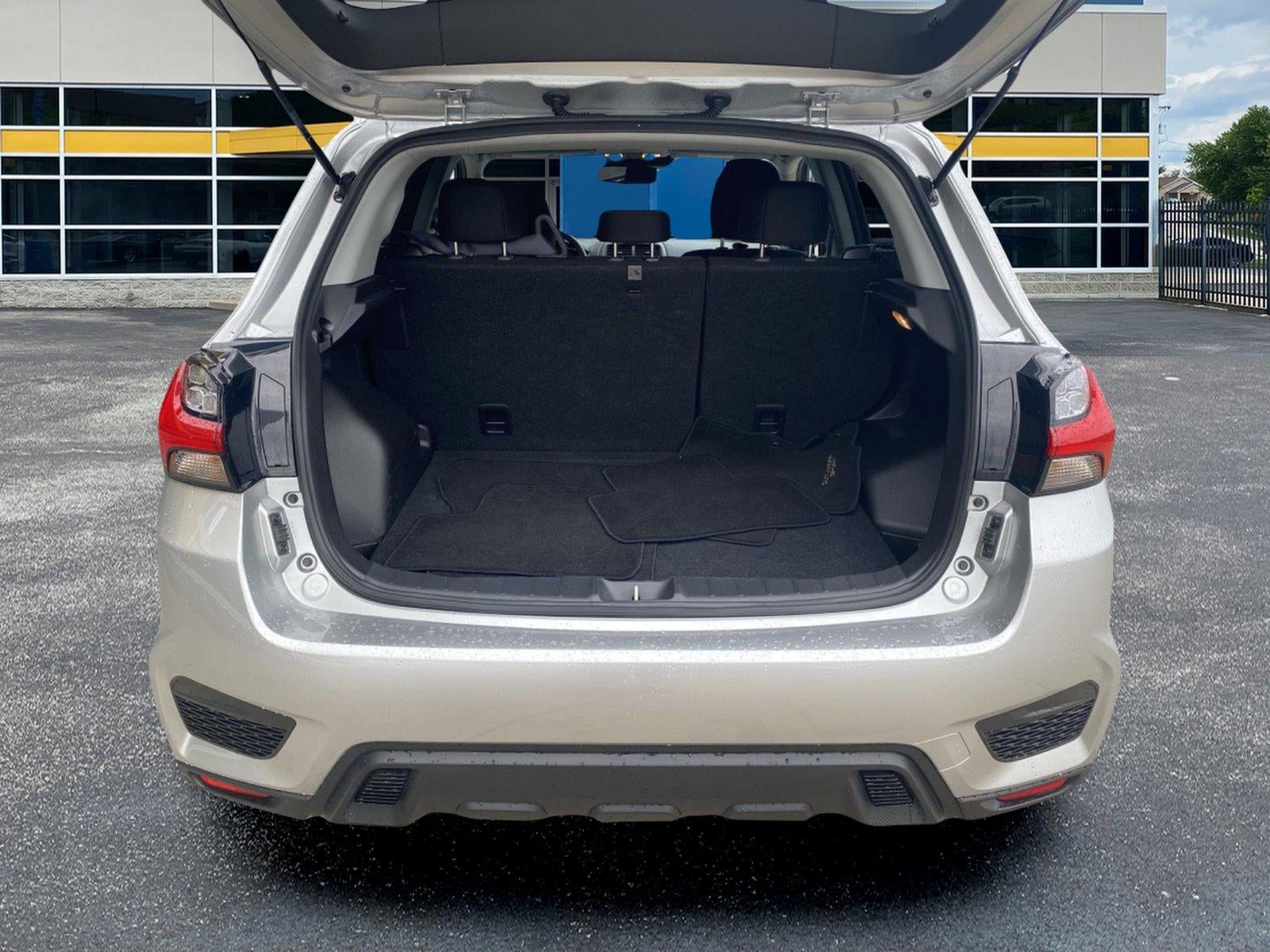 2025 Mitsubishi Outlander Sport ES