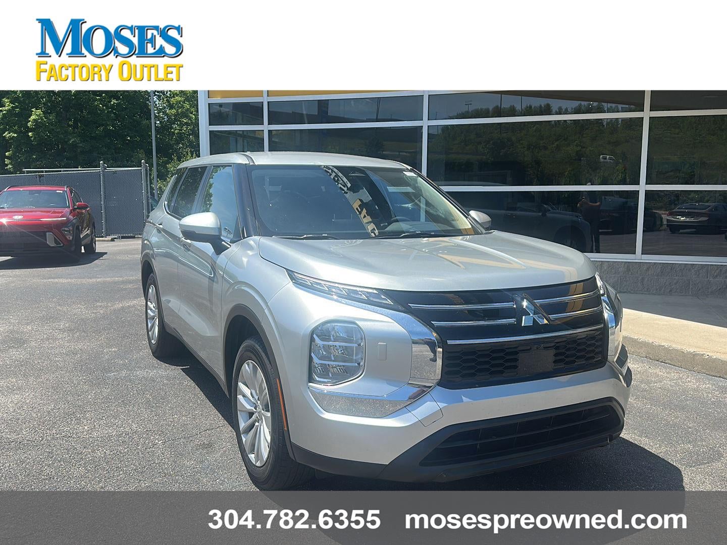 2025 Mitsubishi Outlander ES