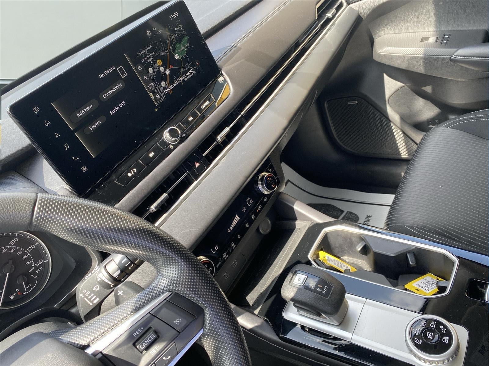 2025 Mitsubishi Outlander ES