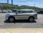 2025 Mitsubishi Outlander ES