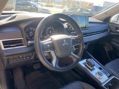 2023 Mitsubishi Outlander PHEV SEL