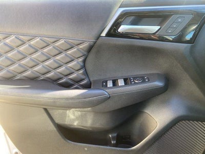 2023 Mitsubishi Outlander PHEV SEL