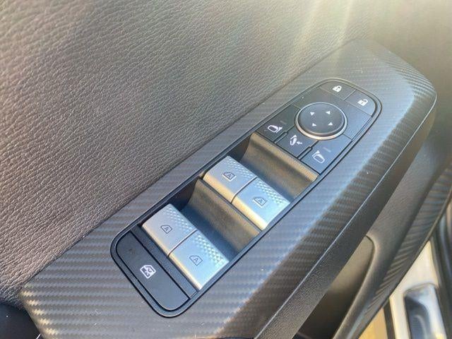 2023 Mitsubishi Outlander PHEV SEL