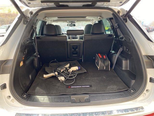 2023 Mitsubishi Outlander PHEV SEL