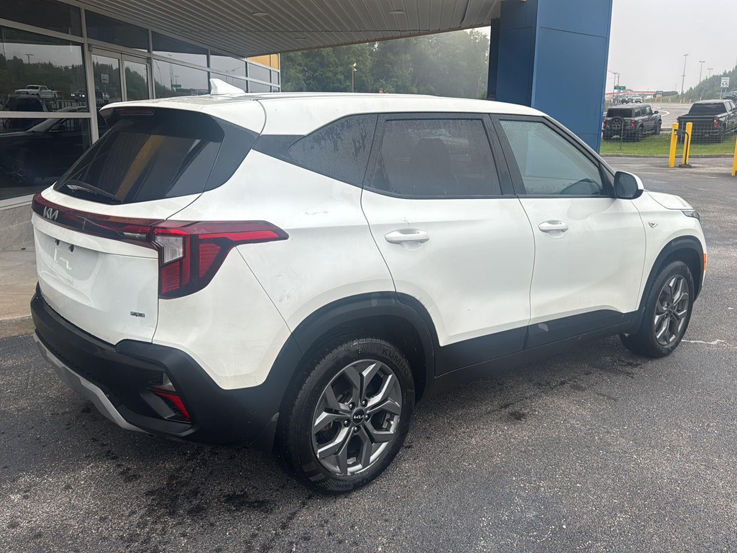 2025 Kia Seltos LX