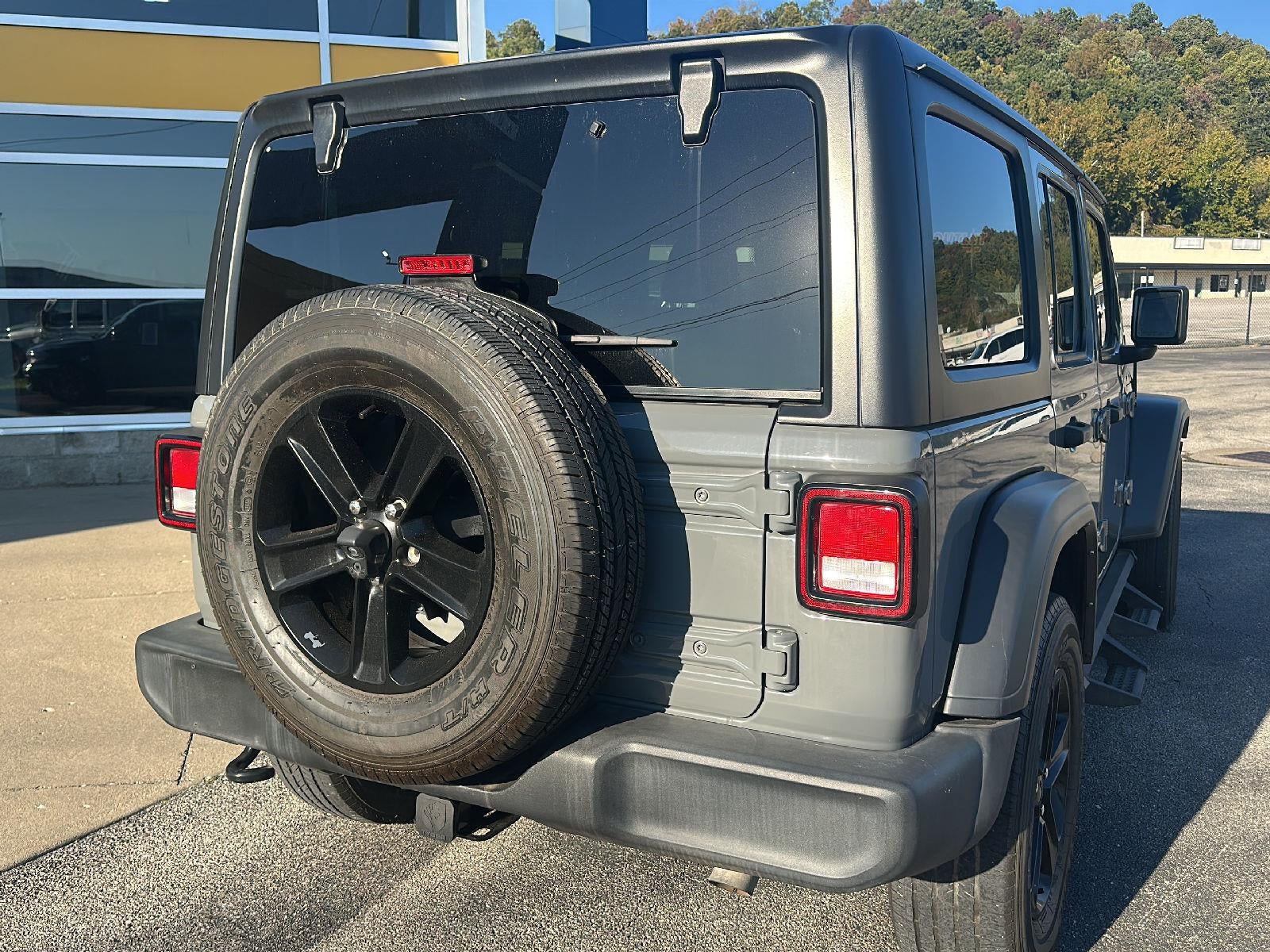 2023 Jeep Wrangler Sport Altitude